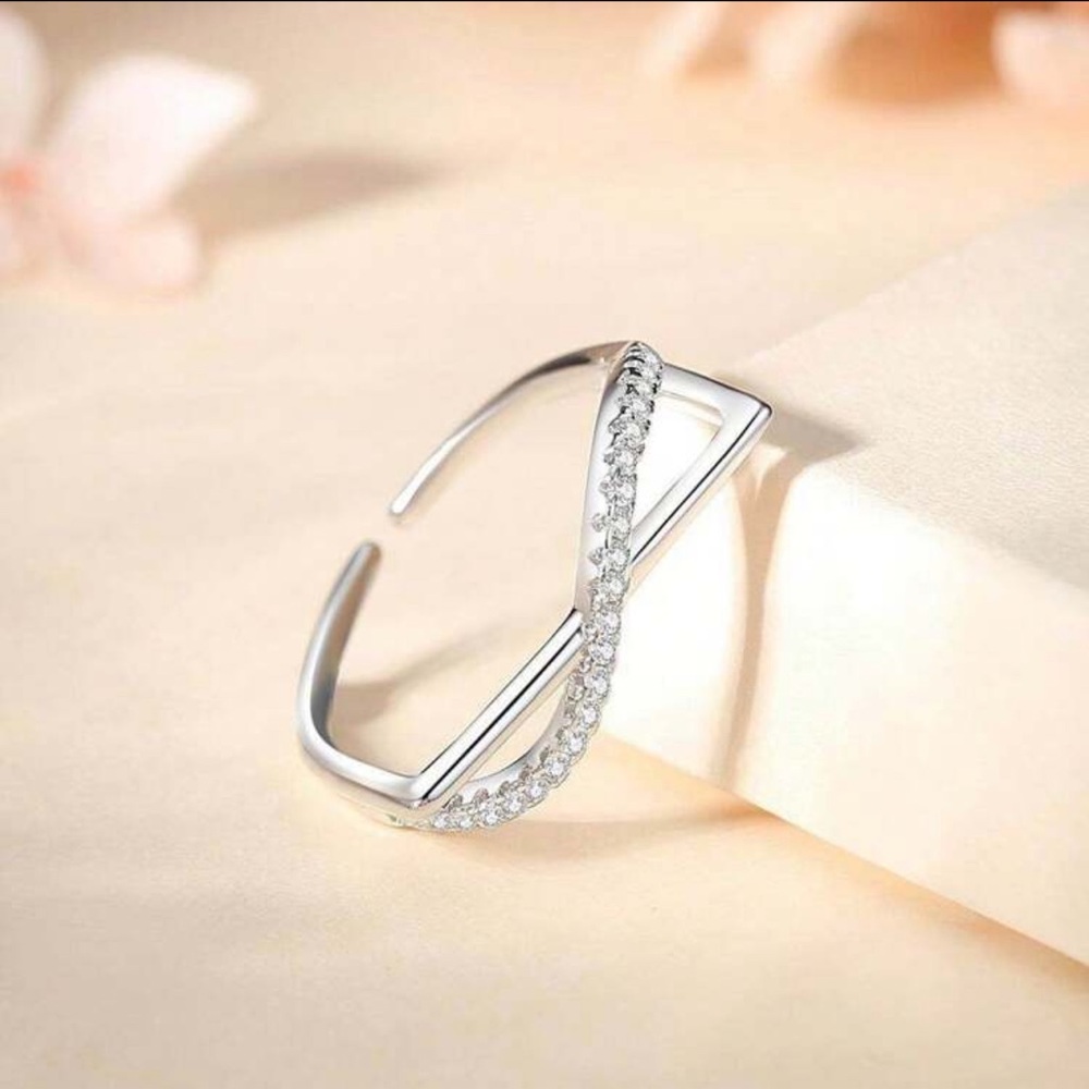 Elegant Silver Infinity Bracelet